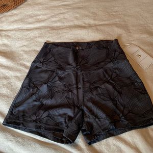 BuffBunny Limitless Shorts